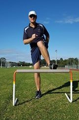 Hurdler incorrectly swing lead leg out to the side